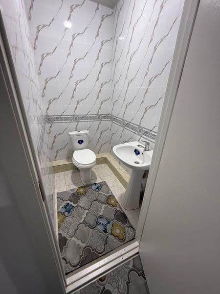 Yangi darxon 2 xonali uy kavrtiraga beriladi 2ta divan shkaf — фото 5