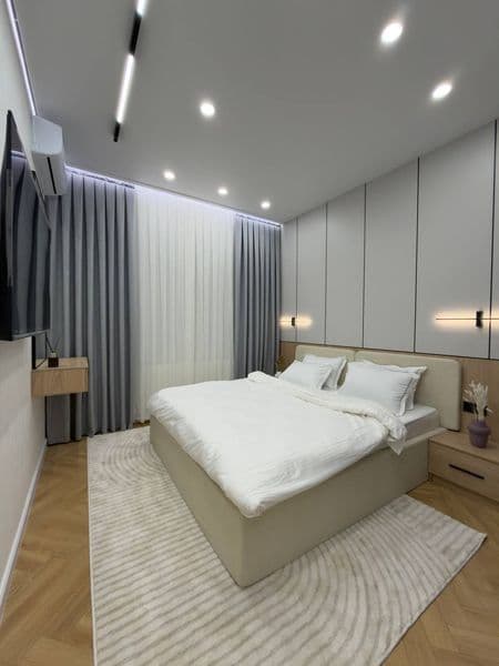 3/2/7<br />
(ор-р Гостиница Россия <br />
<br />
Площадь: ки — фото 3