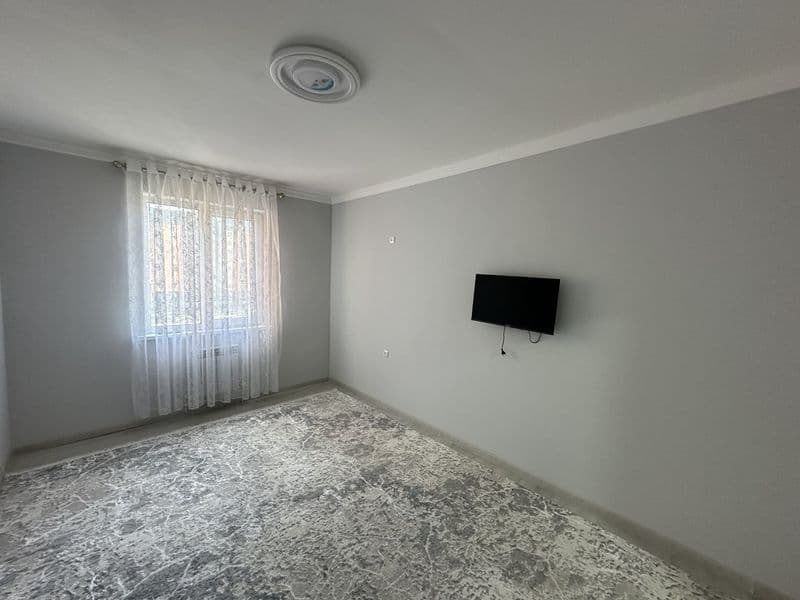 Bizda toshkent shahar boylayap uylar bor oilaga qizlarga va 