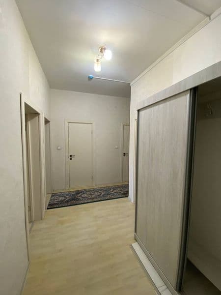 Район - Алмазарский<br />
Ориентир - Корасарой<br />
Комнат 