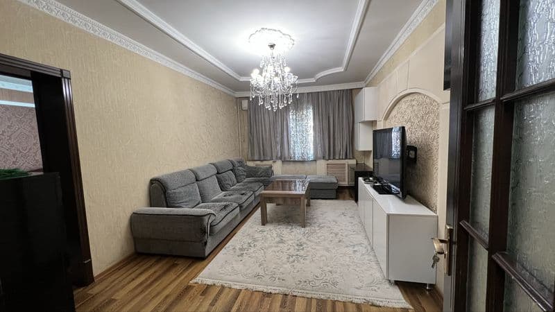 Квартира от собственника <br />
ориентир Цирк<br />
Сдаётся 