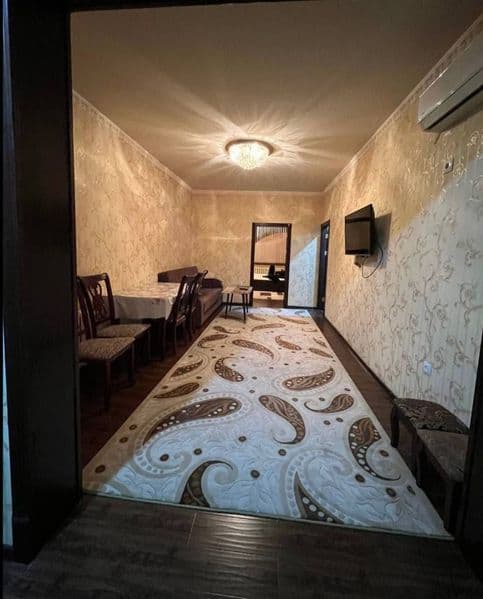 Arenda. Chilonzor 14 kvartal 2 hona 1 etaj 4 etajkalik dom E