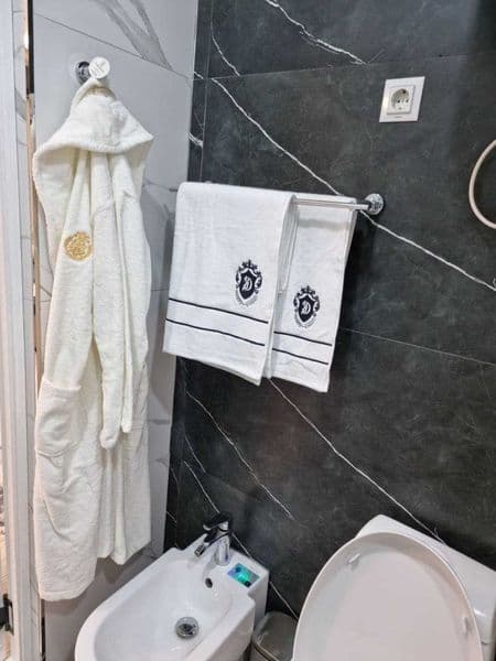 Лабзаке, кафе Сазанчик евроремонт,после ремонта не кто не жи — фото 4