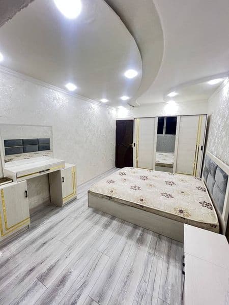 Sergeli tumani mashena bozori yonida oilaga talabalarga kvar