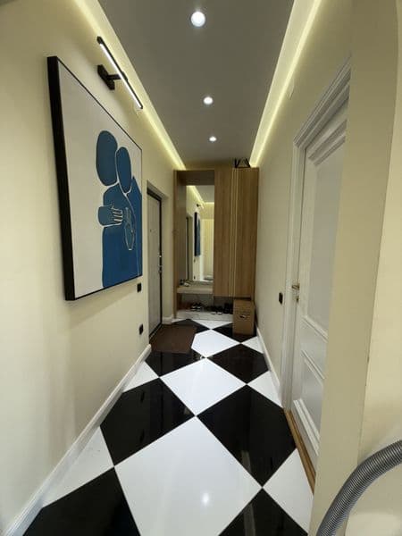 Сдается шикарная квартира в центре города<br />
<br />
Район — фото 4