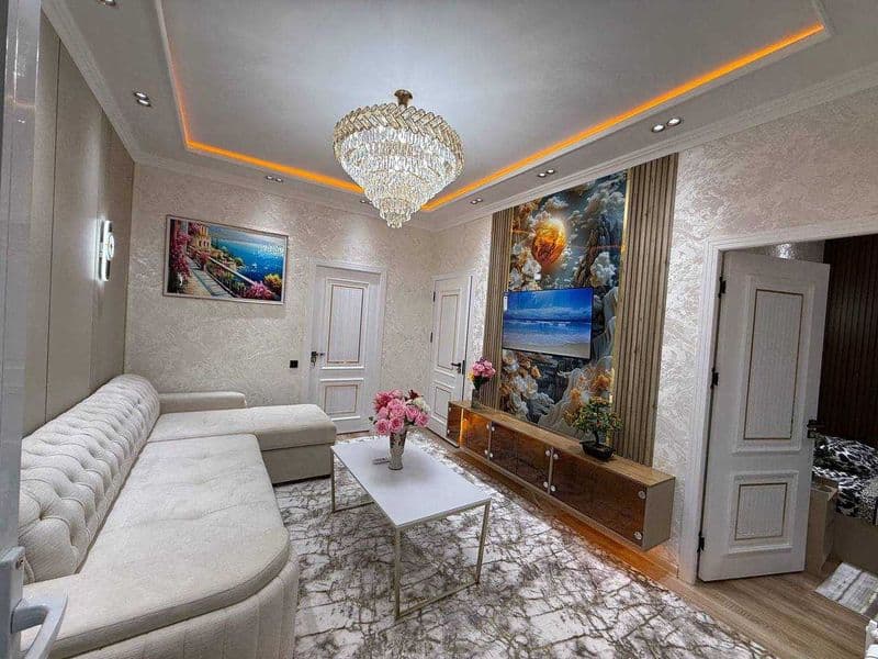 • Район: Чиланзар<br />
• Адрес: Ц-квартал<br />
• Ориентир: