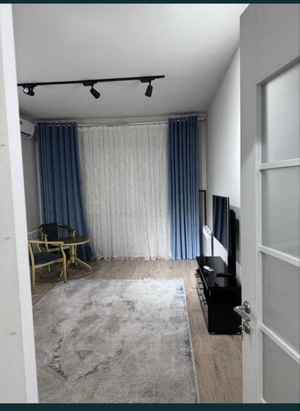 Сдается светлая и уютная 1-комнатная квартира с отдельной ку — фото 2