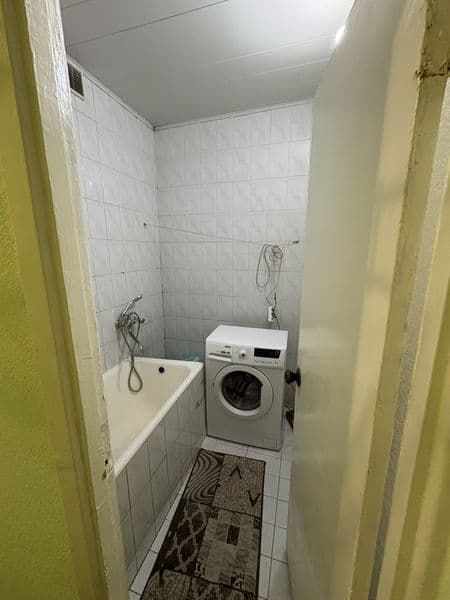 Mirzo Ulugʻbek TTZ 1 da 2xona kvartira ijaraga beriladi hamm