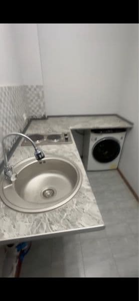 Сдам в аренду квартиру 1 комнатную с ремонтом и мебелью со в