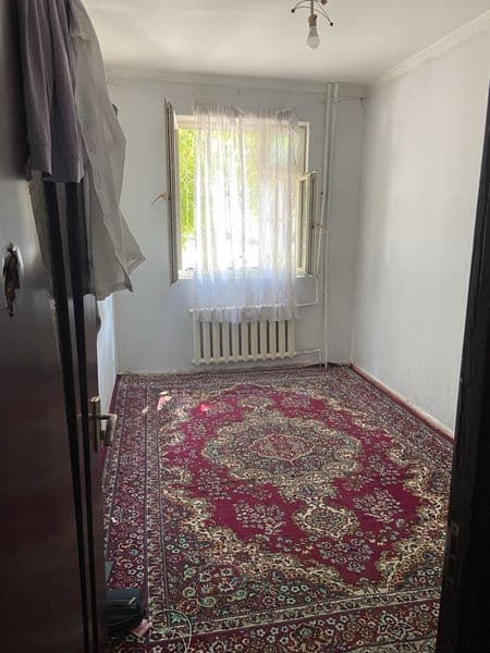 Mirzo ulugbek metro yonida <br />
Kimla bn : o’g’il bollar <