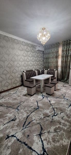 Чилонзор 16 кв. 3/2/4<br />
Ориентир Метро Чилонзор <br />
У