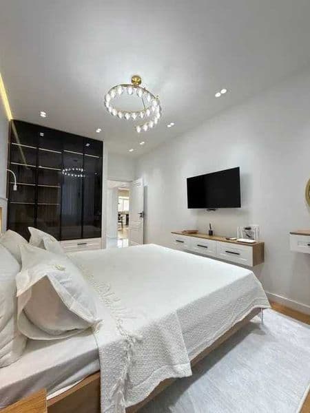 Сдаётся отличная и уютная квартира!<br />
<br />
 Район: Мир — фото 2