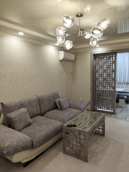 Сдаётся 2 комнатная, с Евро ремонтом с мебелью и техникой вс — фото 2