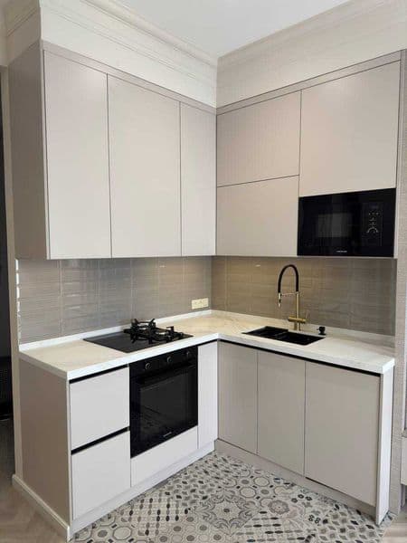 • ЖК:  Akay City<br />
• Комнат: 2<br />
• Этаж: 4<br />
• П — фото 3