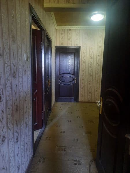 Beruniy metro MEDGORODOKDA KVARTIRA BOR 1 ta bolaga ichmaydi