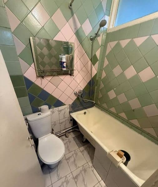 Средний ремонт чистая квартира,с мебелью,из техники имеется- — фото 5