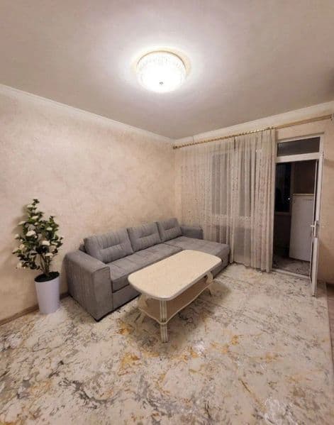 Yunusobod tumani shaxriston metroga 1 astanofka<br />
2 xona