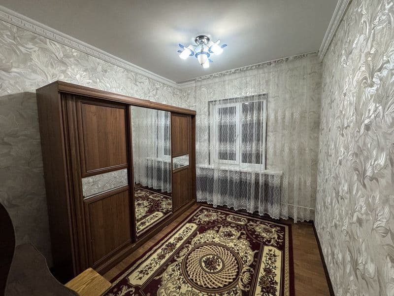Сдаётся 4х комнатная квартира <br />
Мирабадский район <br /