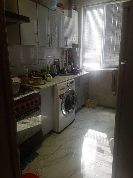 Mirzo ulugbek tumani sayram 4 tor<br />
buyuk ipay yoli metr