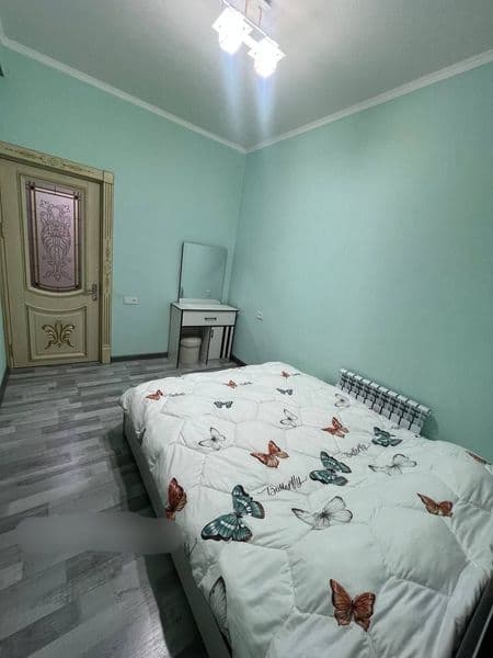 Чиланзарский район.<br />
Квартира чистая и уютная, в хороше