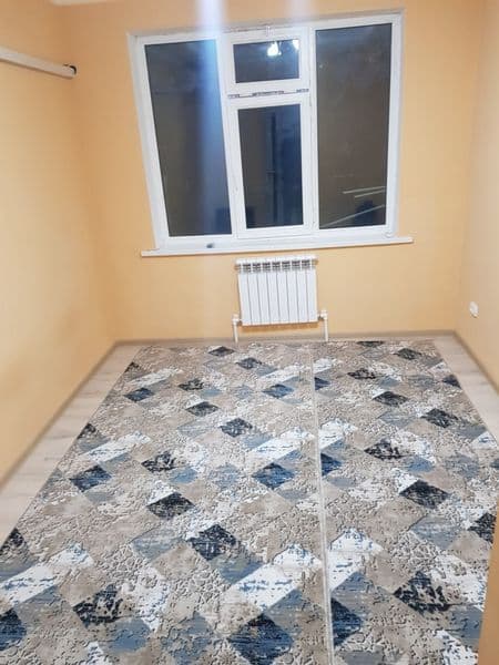 Сдается 2х комнатная квартира Сергели последние метро<br />
