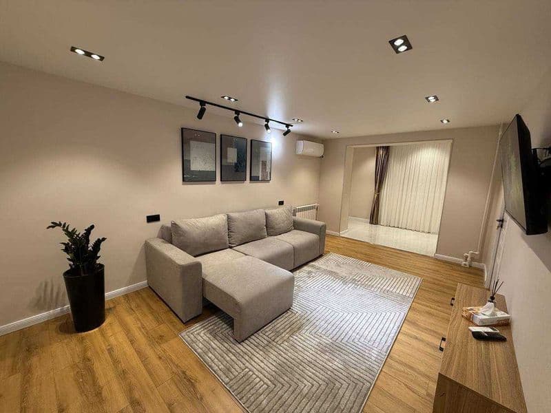 Сдаётся шикарная 2-комнатная квартира в Новостройка<br />
<b