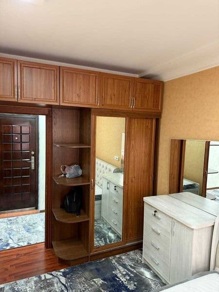 Сдаётся двухкомнатная квартира на третьем этаже пятиэтажного — фото 5