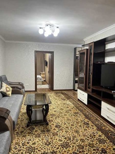 Район: Чиланзарский<br />
Адрес: Чиланзар-8<br />
<br />
Ком