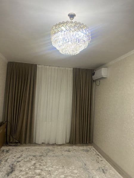 Мирза  Улугбек район. ЭКО базар 2/5/9 мебель техника. 500 Уе