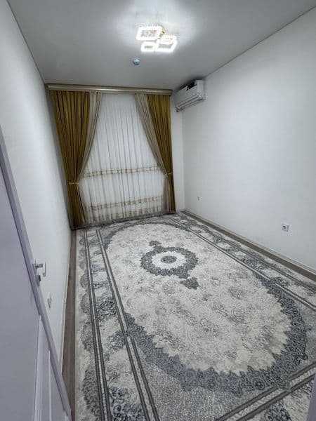 Toshkent shahar Olmazor tumani Assalom Jomiy turar joy binos