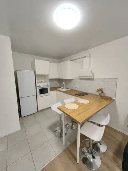 Rieltorlar yozmelar.Сдаётся девушкам квартира, около метро.< — фото 4