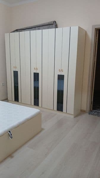 Sergeli 9-hudud 3- bekat 16 etajkali domni 10 etaji 550 $ bo