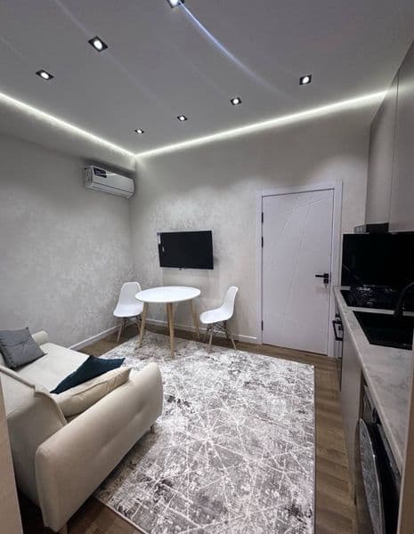 • Сдаётся квартира Навастройка <br />
• Район - Яккарсарой<b