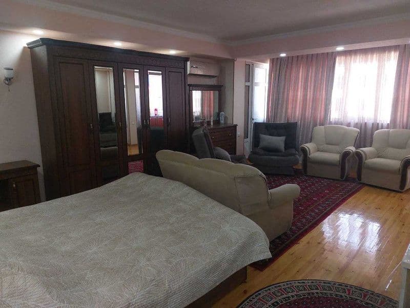 Сдается квартира в центре Ташкента.<br />
Ориентир - метро К