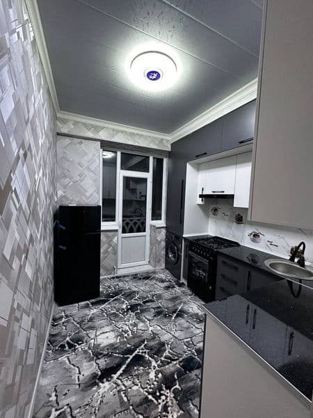 Seegeli metrodan 10minut yurganda Havas market orqasida 1xon — фото 2