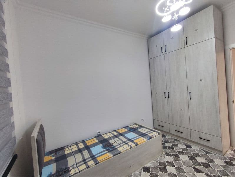 Sumda 3 xonali yengi uy mebellari texnikalari bor studentlar — фото 3