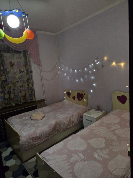 Район: Мирабад ,Ойбек метро,  Цум, <br />
Ориентир: Корейско