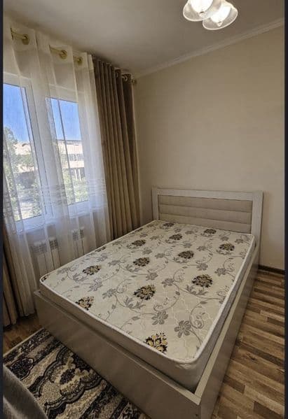 Только для семей <br />
1 переделена на 2 комнатная <br />
2