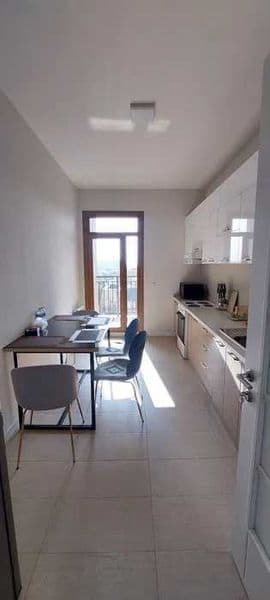 Охраняемая зона. Видео наблюдения 24/7. Зона парковки. Удобн — фото 5