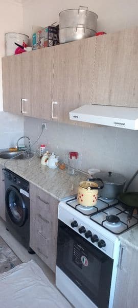 Bez makler bollarga shinam  kv Yangi darxonda 3 xonali <br /