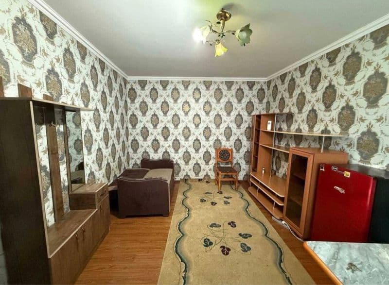 Срочно сдаётся благоустроенная квартира р-н Рисовый базар на