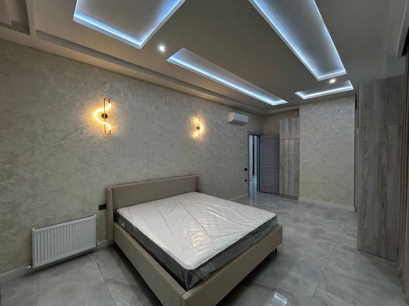 3X комнантая квартира с ремонтом в Parkwood!<br />
Этажность — фото 2