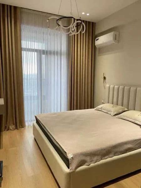 Сдаётся квартира в Центр города <br />
<br />
Район: Яккасар