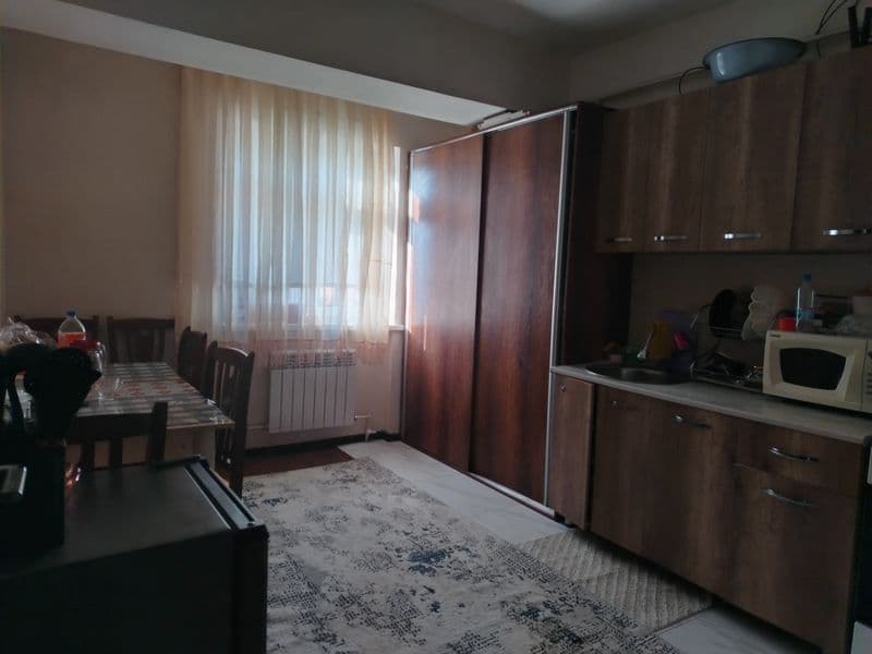 Ижарага  учта   аеллага ижара битта хона берилади хозяйка ли