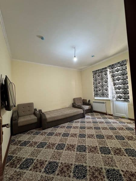 Янги хает 9 худут 2/10/16 72 м2<br />
Хамма шароит мавжуд <b