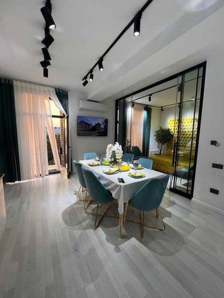 Район: Мирзо-Улугбекский <br />
Адрес: Паркентский <br />
<b — фото 3