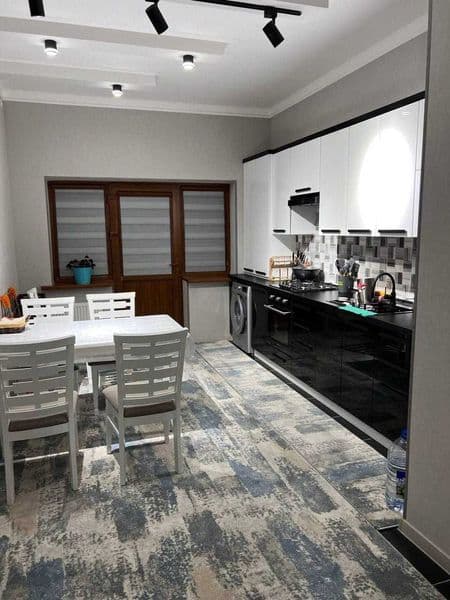 Район: Яшнабадский<br />
Адрес: Паркентский<br />
<br />
• К — фото 3