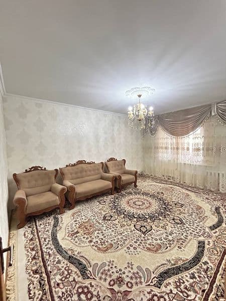 Yakkasaroy Qushbegida <br />
Sheriklikka kvartira bor 1 ta b