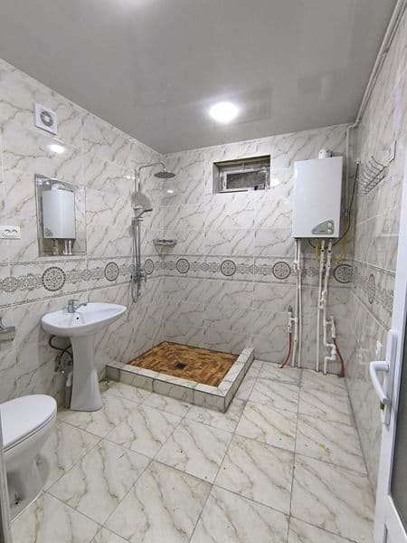 Assalomu alaykum. <br />
Student qizlarni kvartiraga qoʻyami