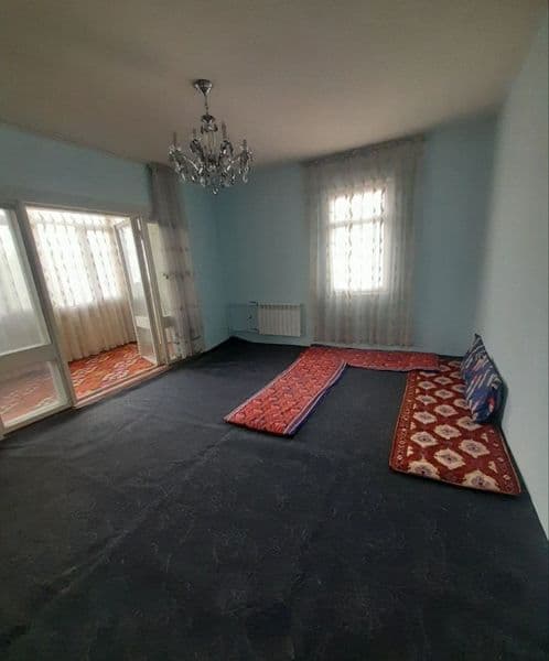 Юнусабад 7кв Аренда 1 комн 4 этаж 4 этажного дома сред ремон